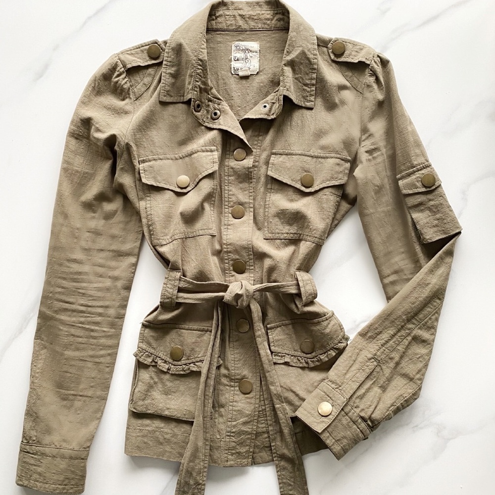 Green military style button down light jacket